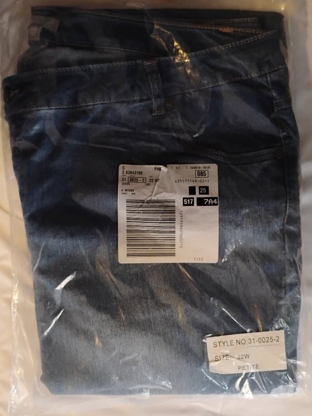 Woman Within | Light Wash Stretch Jeans | 24W Petite | New with Tags - Picture 3 of 3
